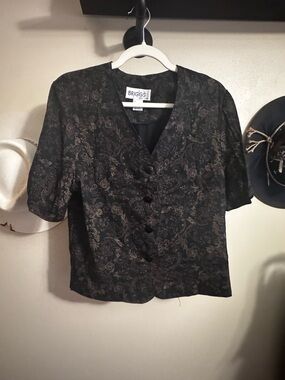 Briggs New York Black Paisley Button-Front Blouse